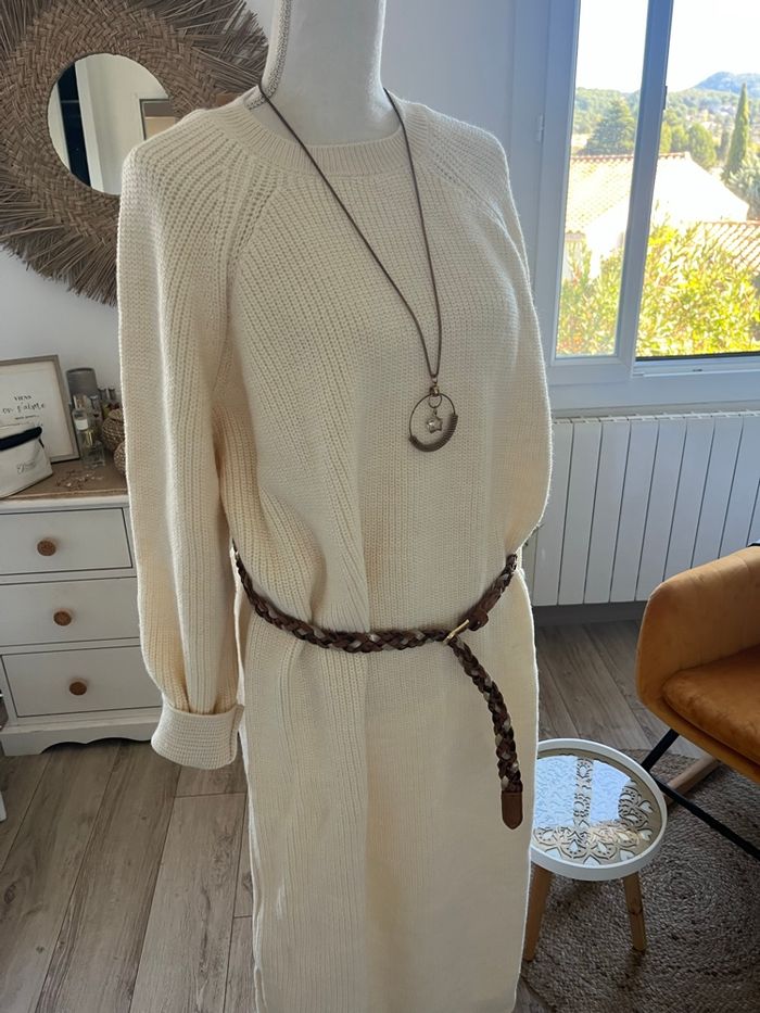Magnifique robe pull hiver grosse maille écru neuve avec étiquette - photo numéro 4