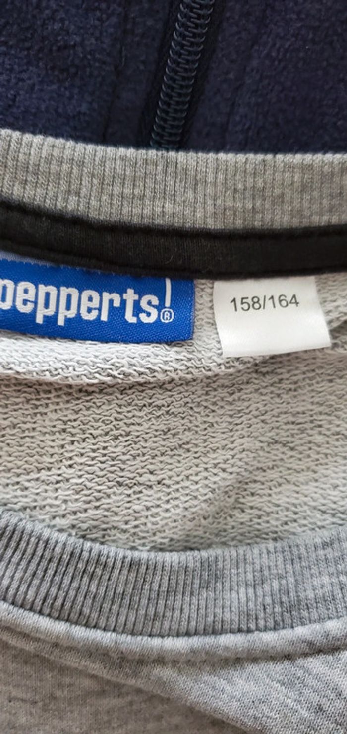 Sweat peperts 158/164 cm 14 ans - photo numéro 3