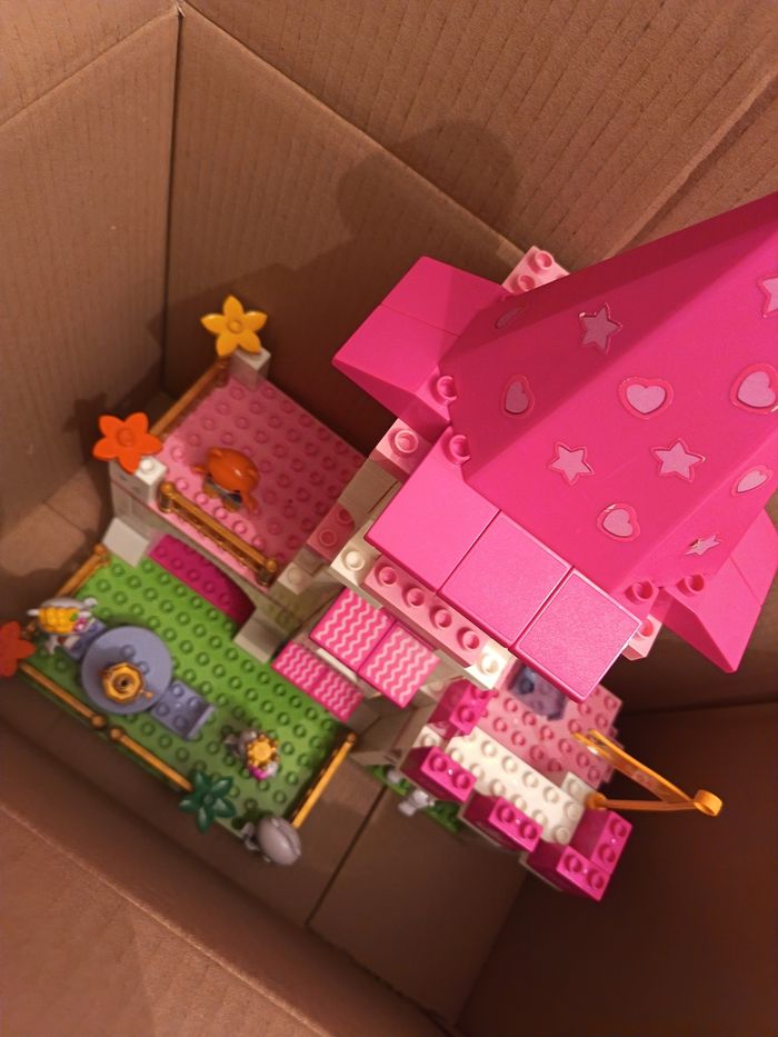 Château Hello Kitty - photo numéro 4