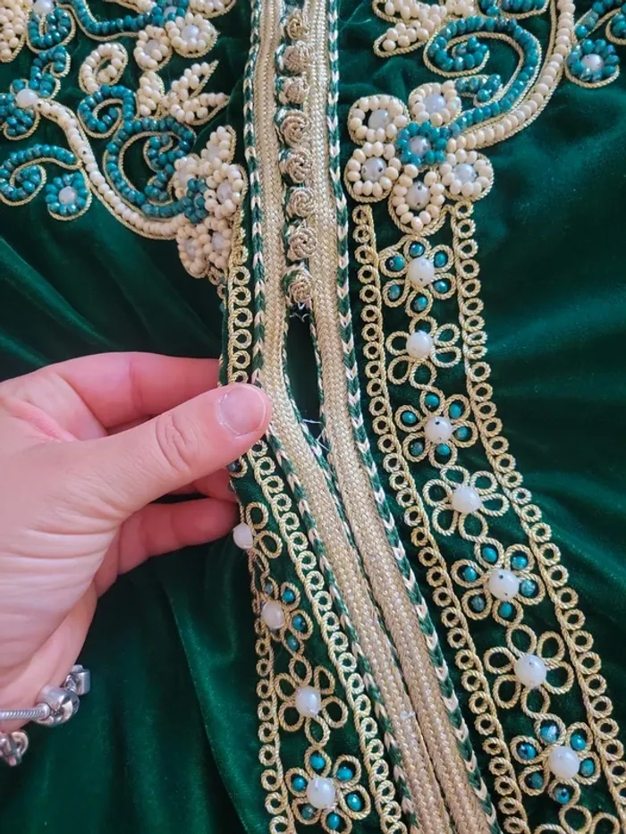Robe traditionnelle 5/6 ans - photo numéro 3