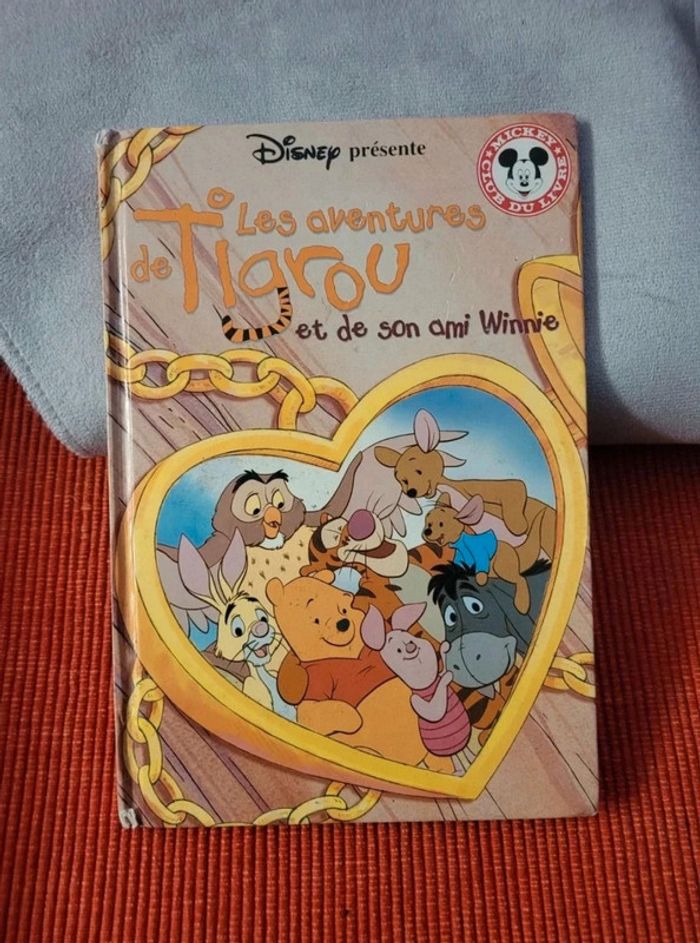 Livre les aventures de tigrou disney