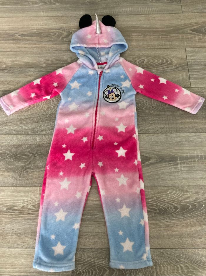 Sur pyjama minnie  mouse Disney