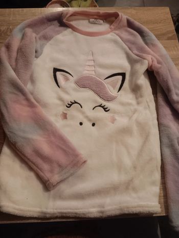 Haut de pyjama licorne 11/12 ans