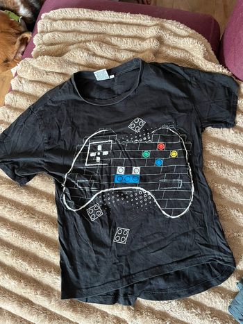 TEE shirt