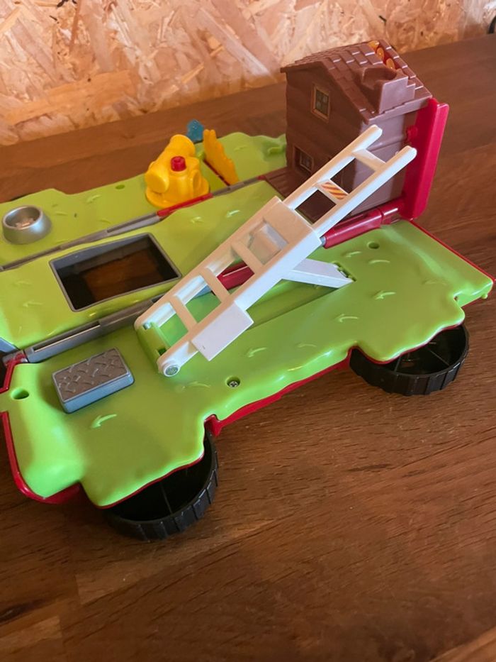 Idée cadeau 🎁 Figurine Marcus Rescue Ensemble de Jeu Transformable 2 en 1 en hélicoptère - photo numéro 7