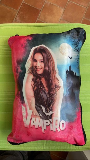 coussin chica vampiro