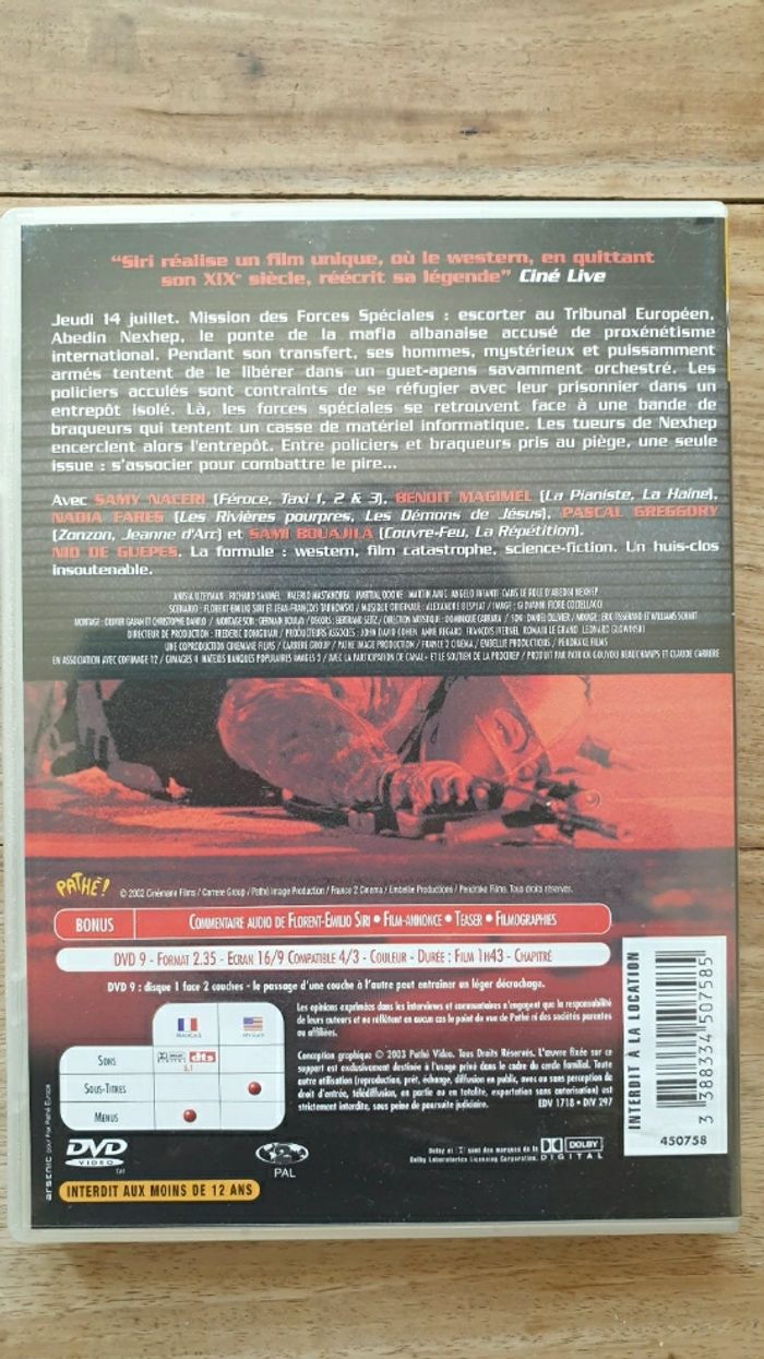 Film DVD "Nid de guêpe " - photo numéro 2