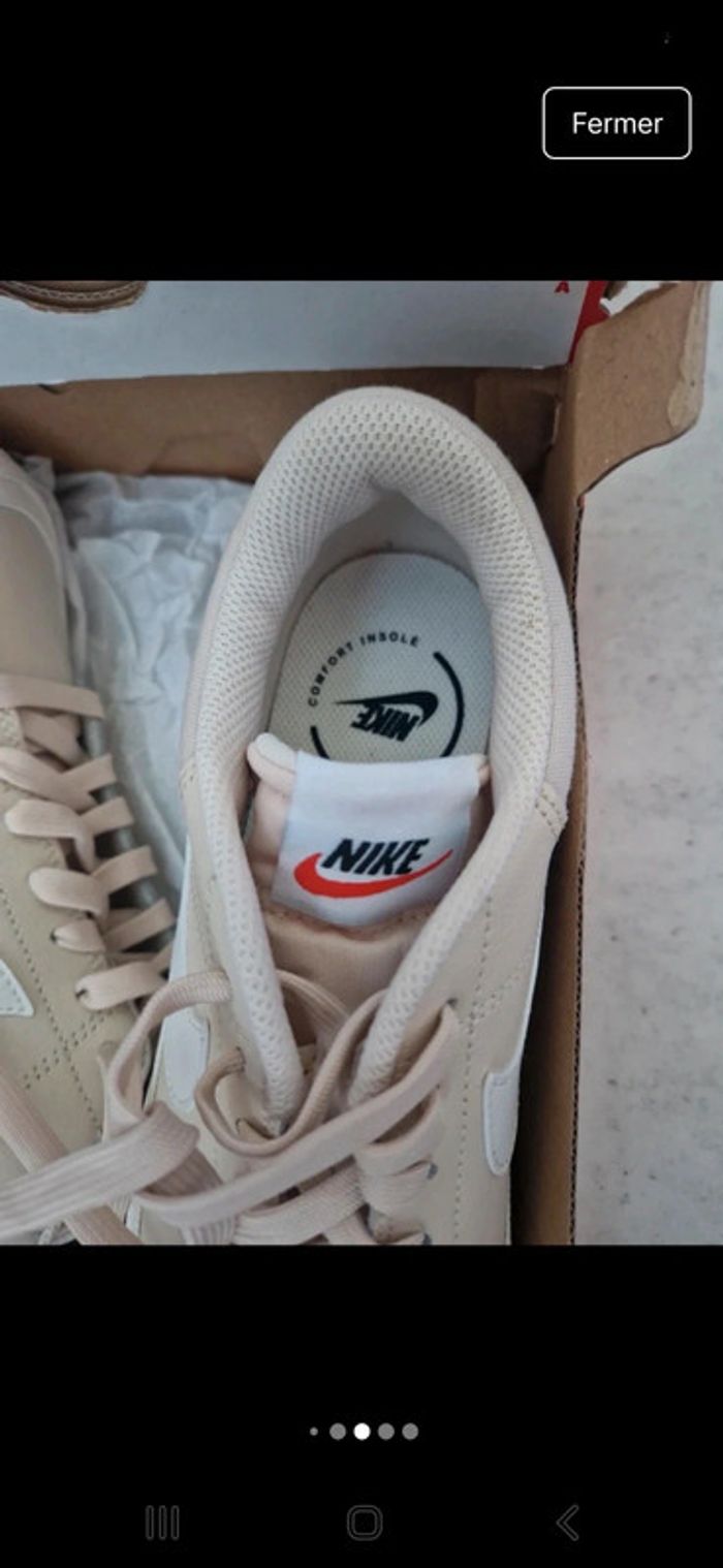 Basket Nike neuf - photo numéro 7