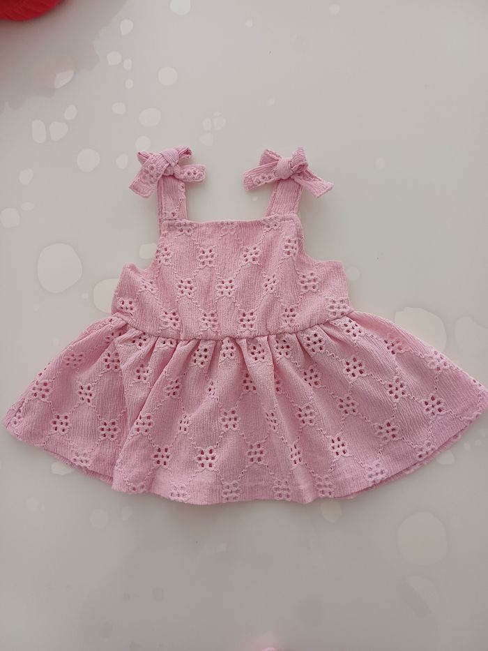 Ensemble neuf taille 9/12  Mois - photo numéro 3