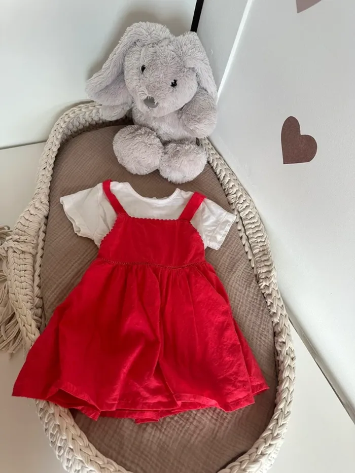 Robe rouge