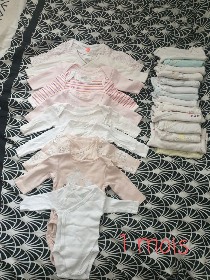 Lot bébé fille 1 mois - photo numéro 4