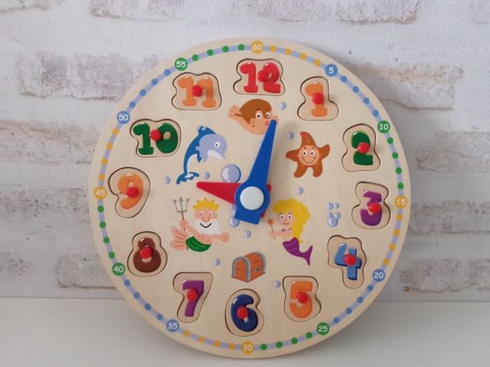 Horloge en bois