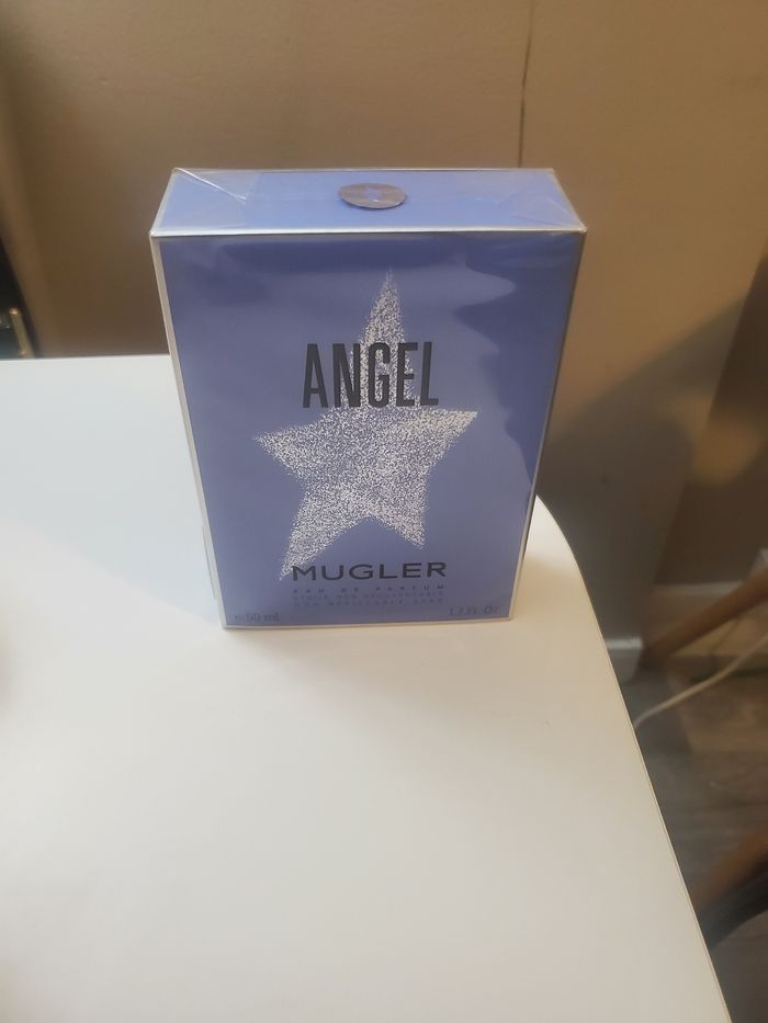 Angel Mugler - photo numéro 4