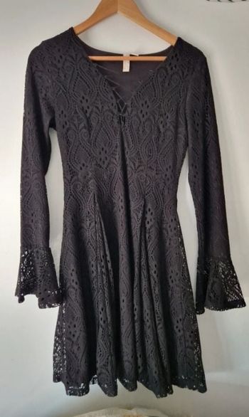 Robe dentelle doublée bpc T 38-40