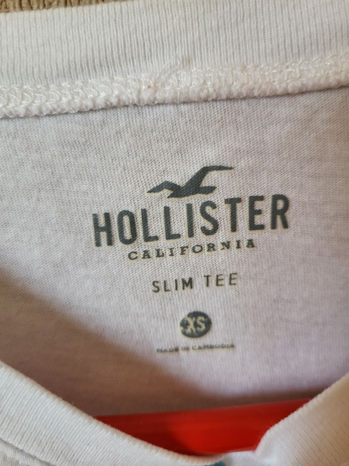T-shirt hollister blanc petit manches courtes col rond - photo numéro 2