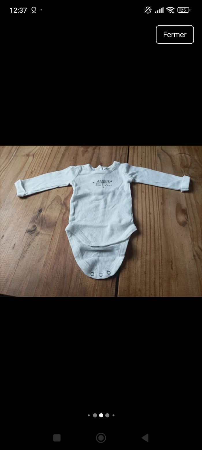 Lot de bodies - photo numéro 3