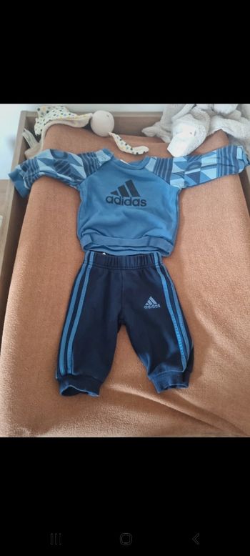 Ensemble adidas
