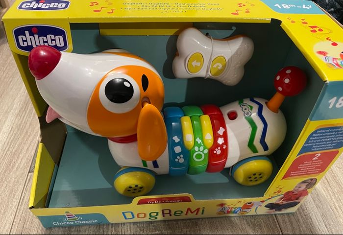 Chien Dog Ré Mi radiocommandé Chicco
