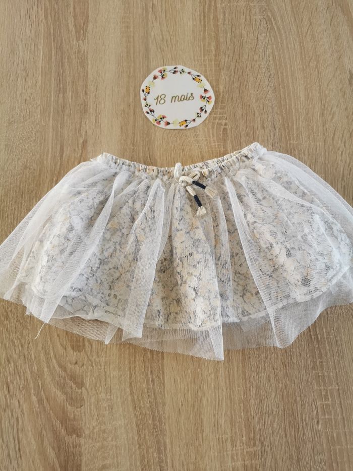 Lot bébé 18mois fille combishort,combi, jupe et robe gemo, tao, mes petits cailloux et orchestra - photo numéro 7