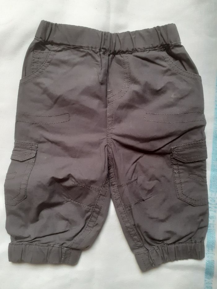 Pantalon gris foncé