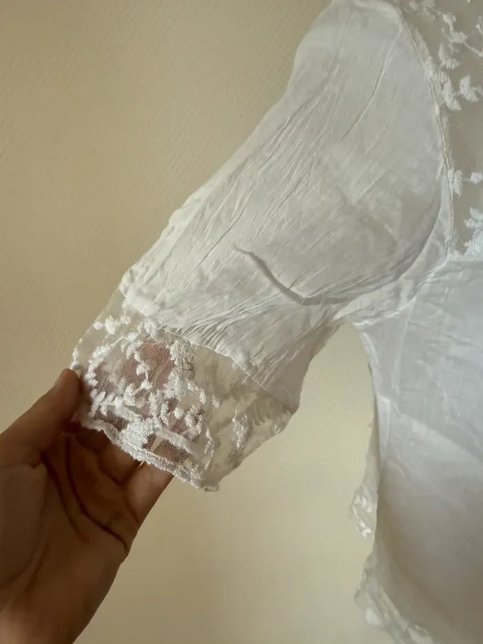 Top en lin blanc en très bon état taille S - photo numéro 6