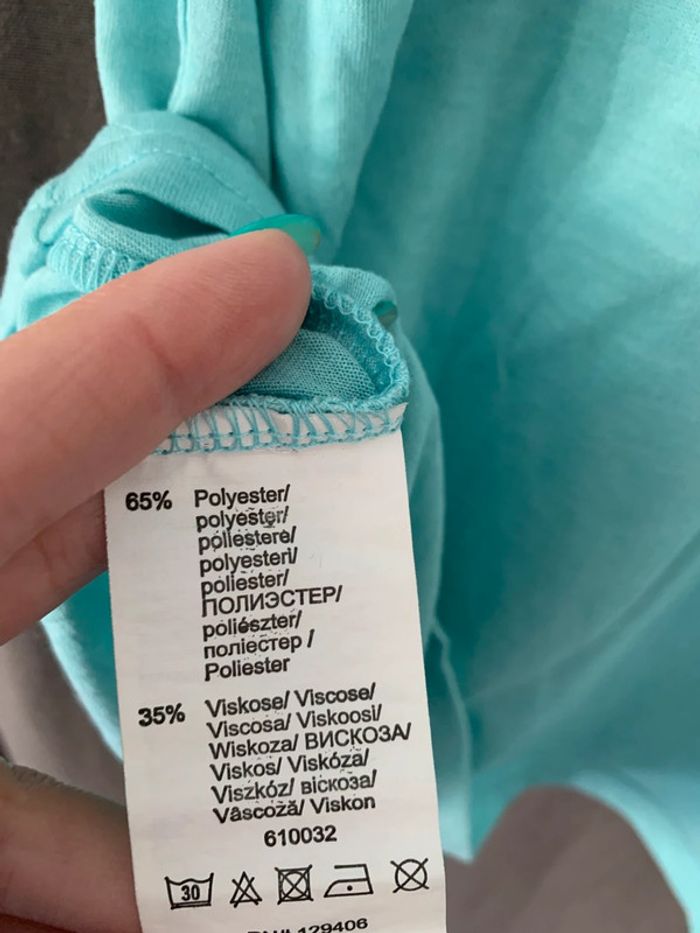 T-shirt taille 42 - photo numéro 5
