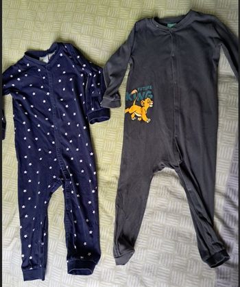 2 pyjamas 18 - 24 mois