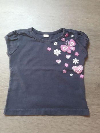 T-shirt manches courtes taille 92