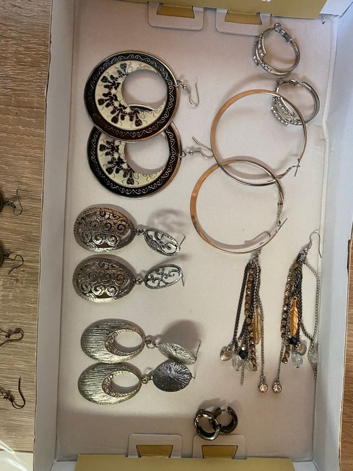 Lot boucles d’oreilles