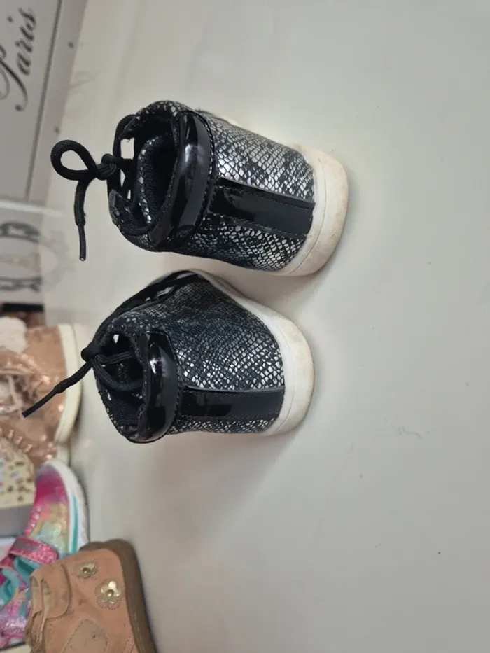Chaussure vernie - photo numéro 3