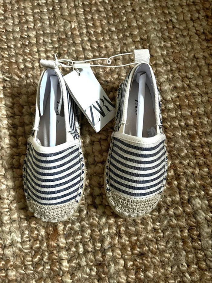 Espadrilles rayées bleu Zara 23 - photo numéro 2
