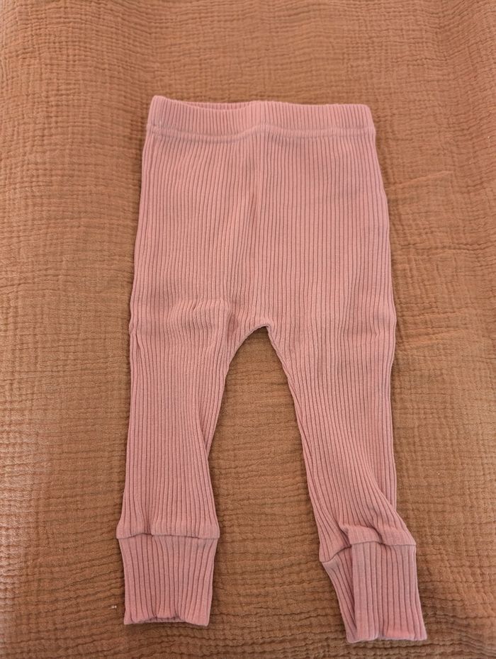 Lot 11  pantalons / leggings - photo numéro 4