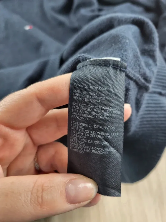Pull a col V Cachemire bleue Tommy Hilfiger Homme Taille L - photo numéro 3