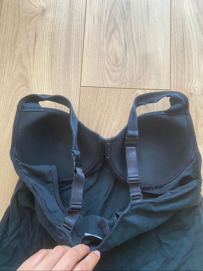 Débardeur avec soutien gorge intégré - photo numéro 9