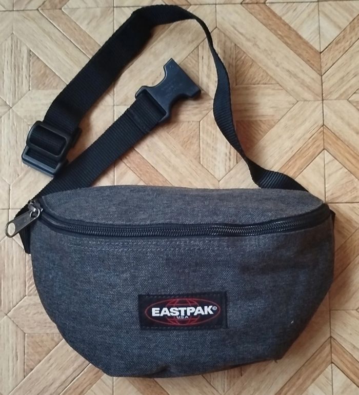 Sac banane Eastpak
