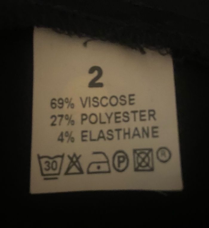 Jolie robe noire - photo numéro 6