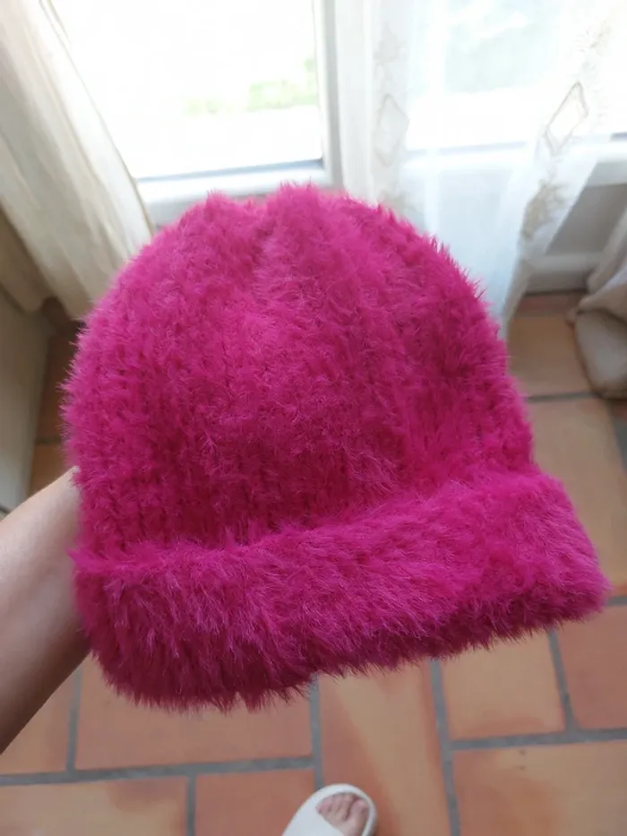 Bonnet - photo numéro 3
