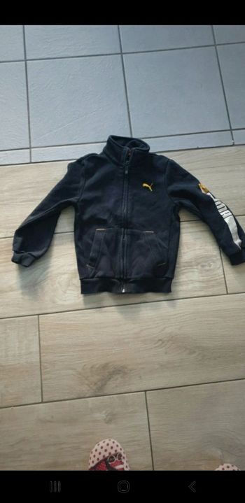 Veste de survêtement puma 4 ans
