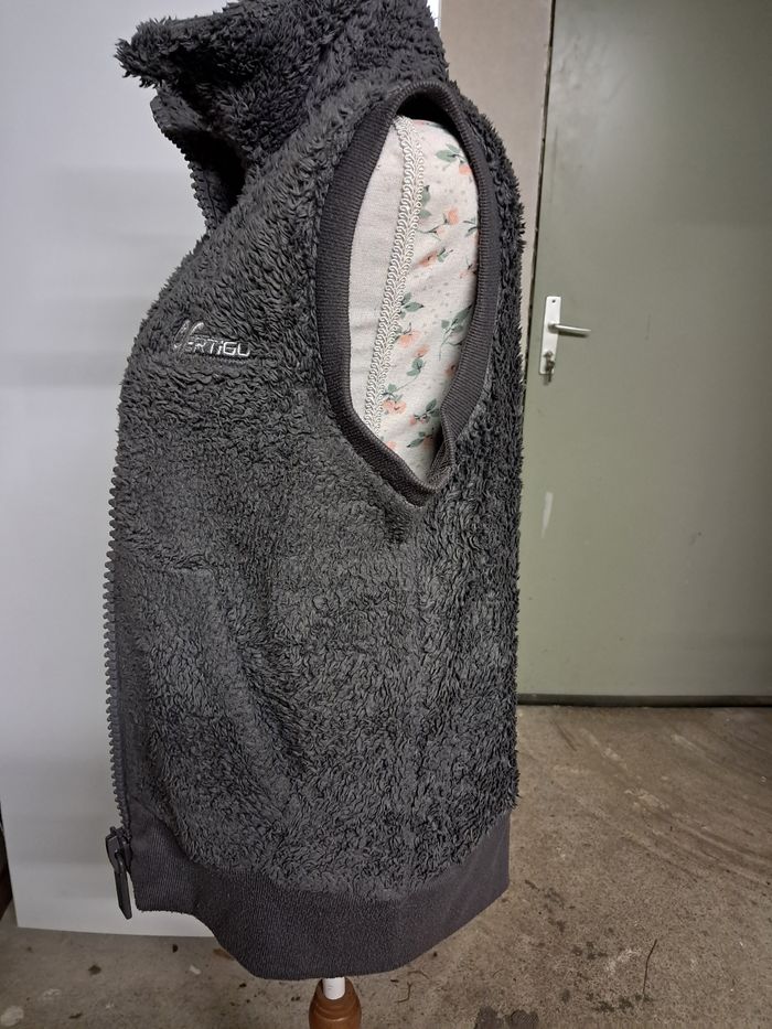 Veste polaire grise sans manches - photo numéro 3