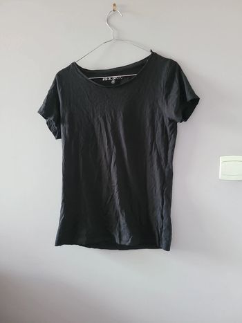T-shirt noir taille M #b.a_basic