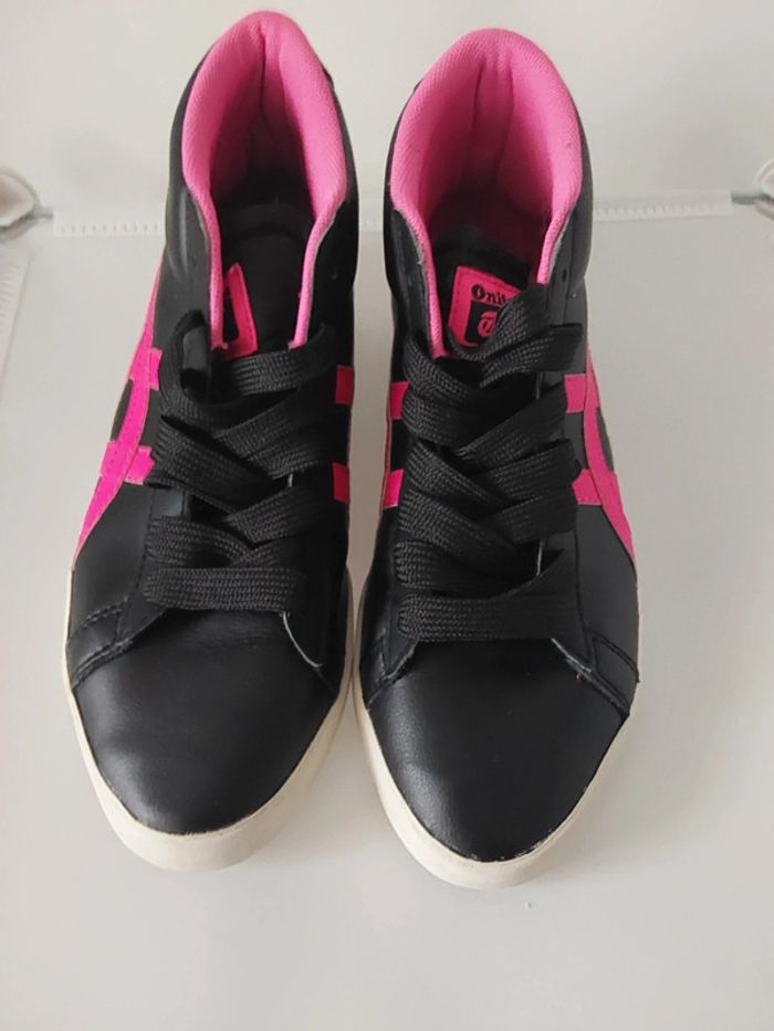 Basket femme pointure 36 - photo numéro 2