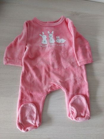 Grenouillère 3 lapins fille 1 mois