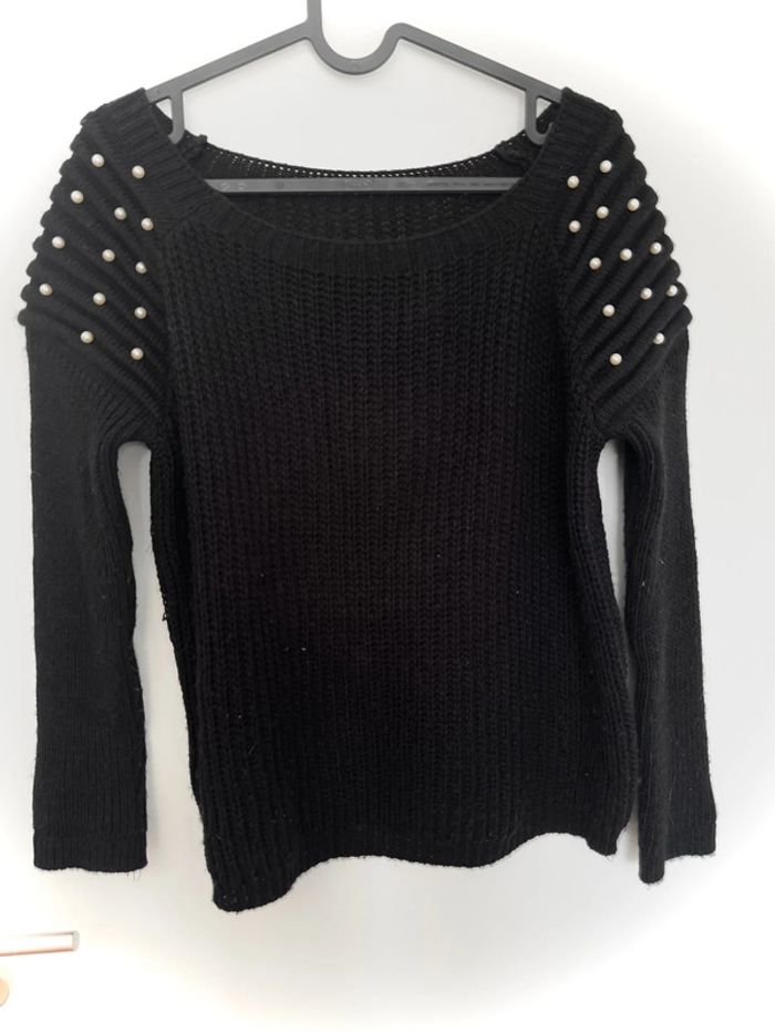 Pull maille noir perles