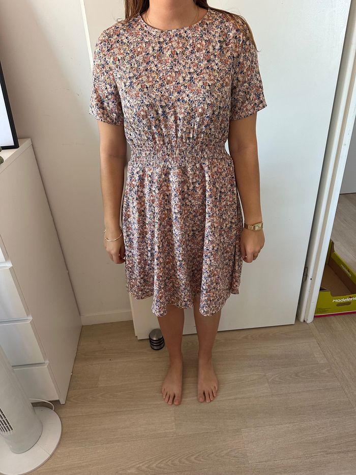 ROBE Courte SHEIN Fleurie.