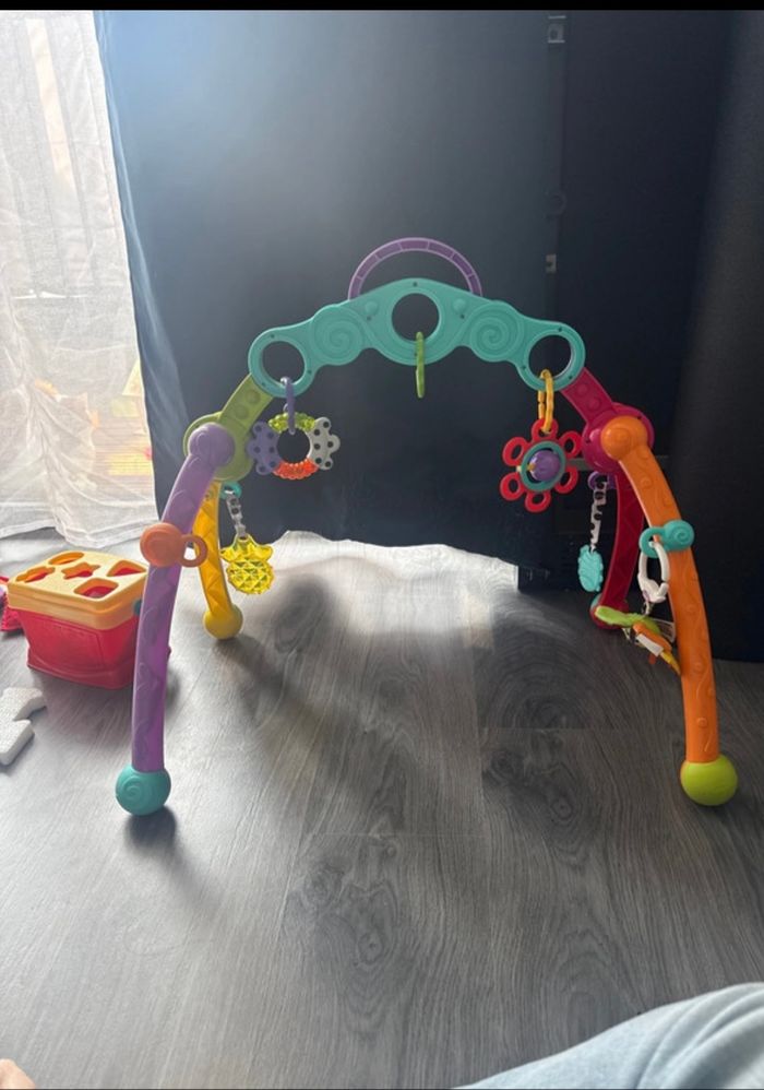 Arche de jeux pour bébé - photo numéro 3