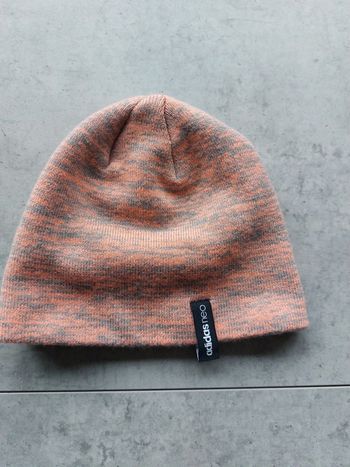 Bonnet Adidas Néo taille 1 - 2 ans