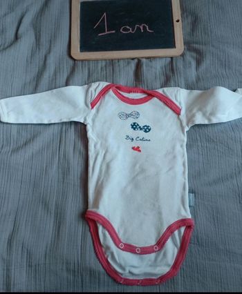 Body Absorba taille 1 an en très bon état