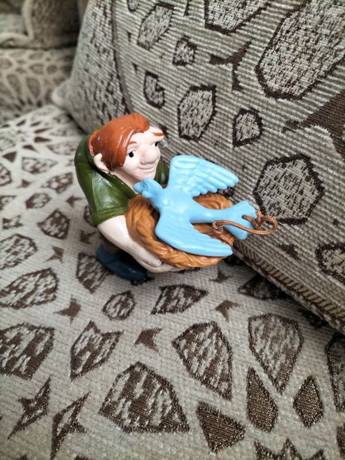 Figurine le bossu de notre dame