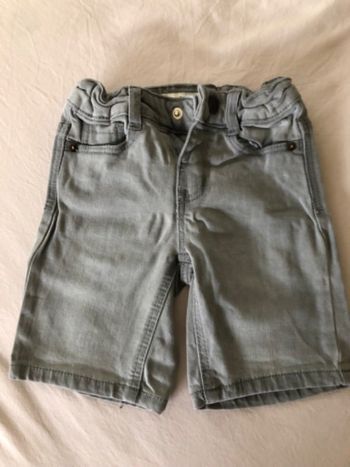 Short kiabi 3 ans