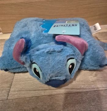 Petit coussin pliable peluche stitch 